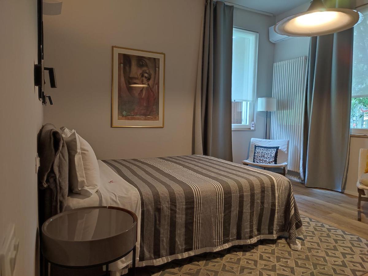 Nuova Porta Dei Musicisti - Locazione Turistica Hotel Verona Exterior photo